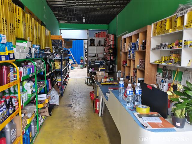 現(xiàn)在開一個(gè)縣城的汽車配件店,生意會(huì)怎么樣?需投資多少?_.